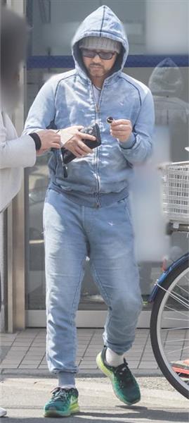 釈放された山口達也、否認に転じる 深夜に異例の家宅捜索