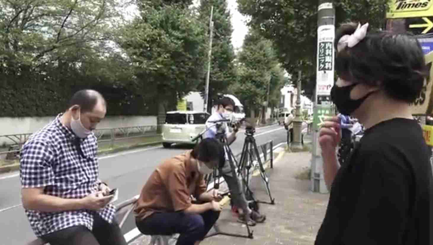 竹内結子さん自宅前にマスコミ集結 YouTuberの「通報」動画で議論に
