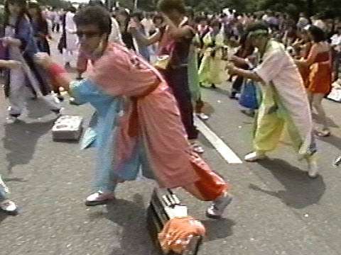 NiziU『THE MUSIC DAY』でTV初歌唱へ MV1億再生突破「メキハピ」披露