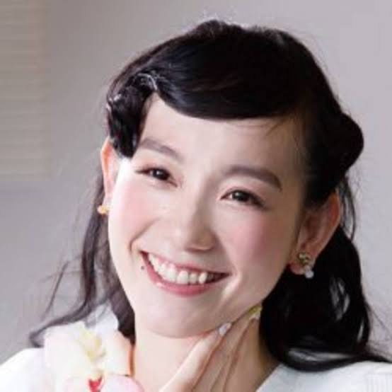 篠原ともえ、「あさイチ」での最新ショットに驚きの声「しっとり美しい女性に」「別人のよう」