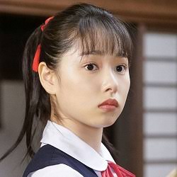女優のポニーテール、ひとつ結び