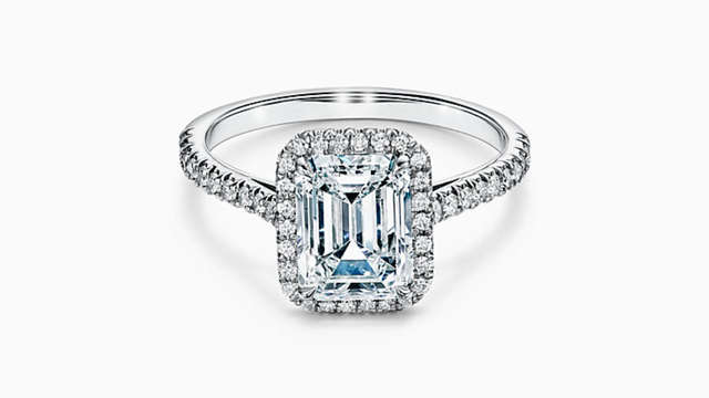 憧れの婚約指輪