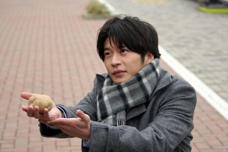 ある作品の俳優を貼ってどの作品か当てるトピ