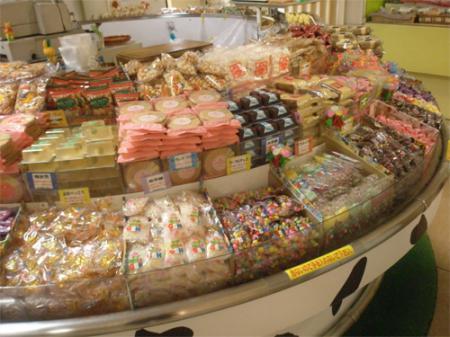 無印良品が「お菓子の量り売り」開始！　1グラム4円で購入できるよ～