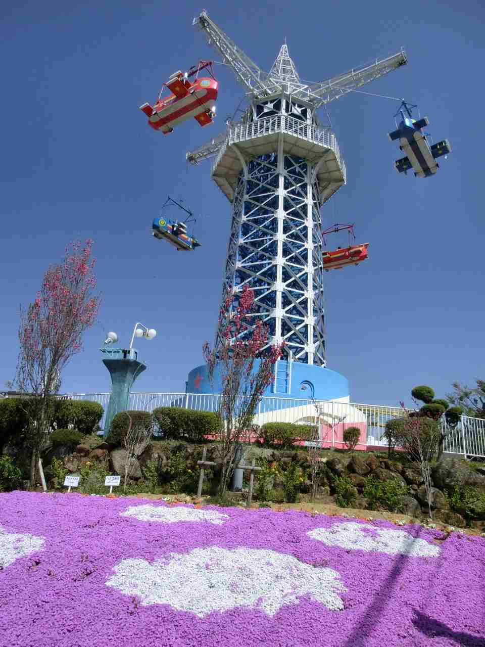 遊園地のアトラクションの情報交換