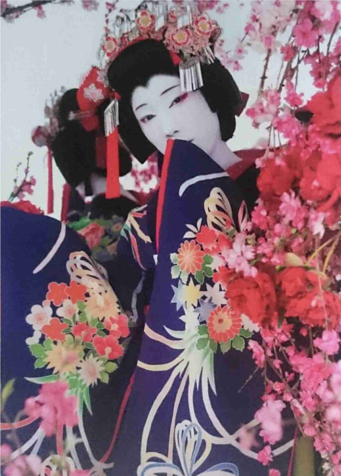 女装している男性芸能人が見たい