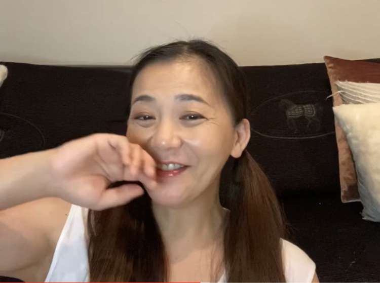 華原朋美、YouTube開設も「生気がない表情」に心配の声……救急搬送後の「10年前と同じような状態」とマスコミ騒然