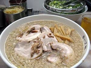 鼻周りが常に油でギトギトな人