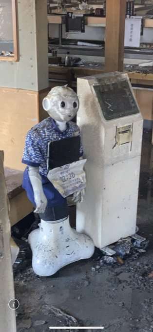 はま寿司の店頭から「ペッパー」が消えた　2年前は受付担当で大活躍だったのに