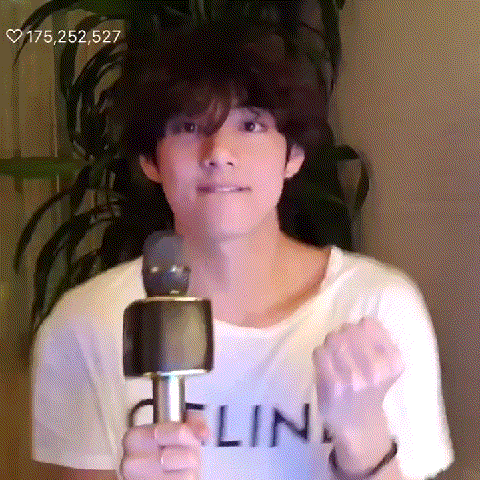 なんだかよくわからんポーズを撮ってるイケメンが見たい