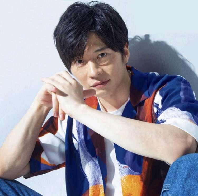 あざとい! 田中圭のフェイスシールド越しの上目遣いにファン歓喜
