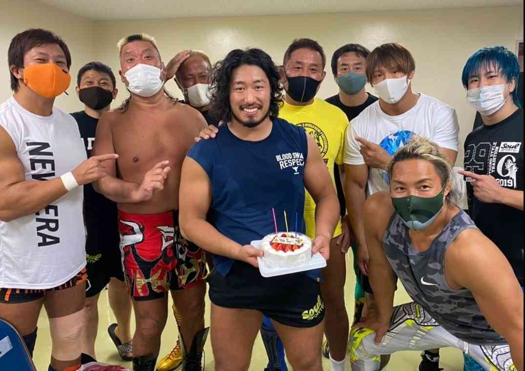 新日本プロレスが好きな人‼️