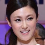 深田恭子、多部未華子、永野芽郁の“UQ三姉妹”で内緒話!? 「UQモバイル」新CM公開