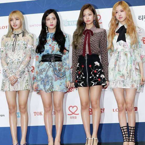 骨格が分かりやすい画像見せて！