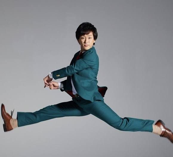 《熱愛撮》再生68億回の人気ユーチューバー「東海オンエア」メンバーがカリスマ元JKと腕組みデート