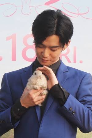 人間と動物のツーショット