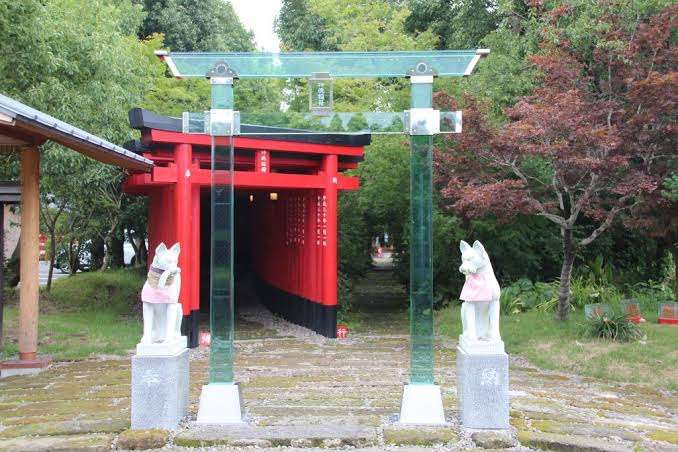 お稲荷さんの神社について