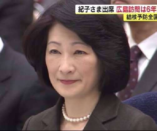 髪の毛多い人の今の「髪型」