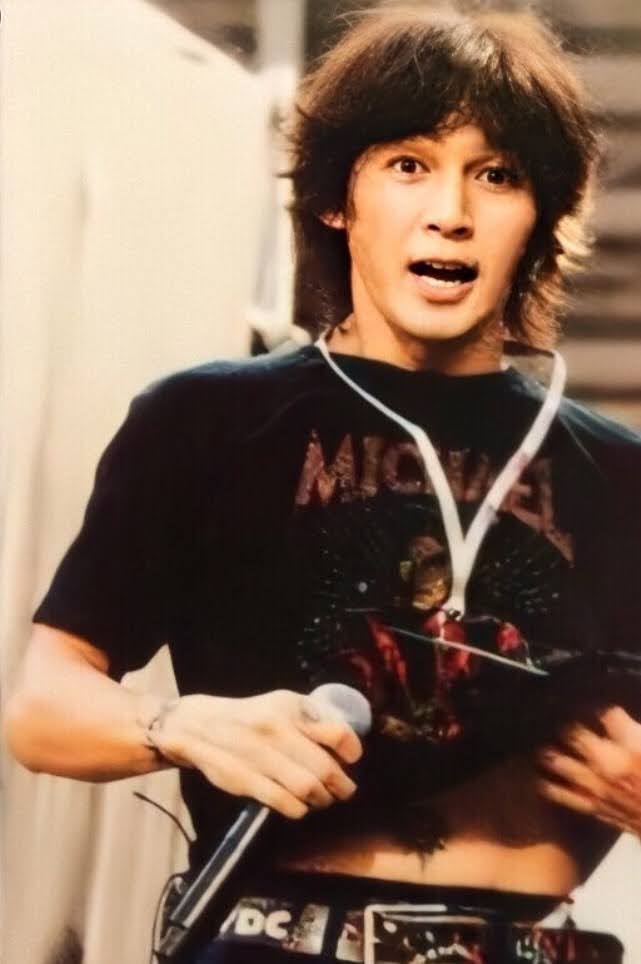 B'zの画像が見たいのでください