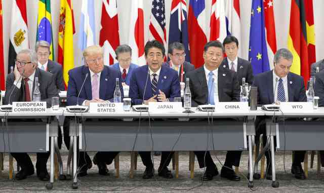 安倍内閣が総辞職　通算3188日、歴代最長