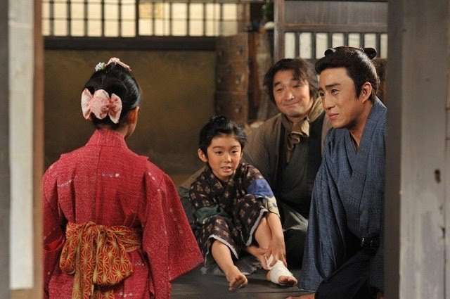 親子共演、きょうだい共演、夫婦共演している映画やドラマを教えてください。