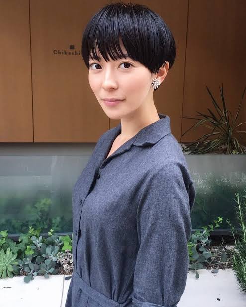 ロングから髪の毛を切る勇気 ガールズちゃんねる Girls Channel