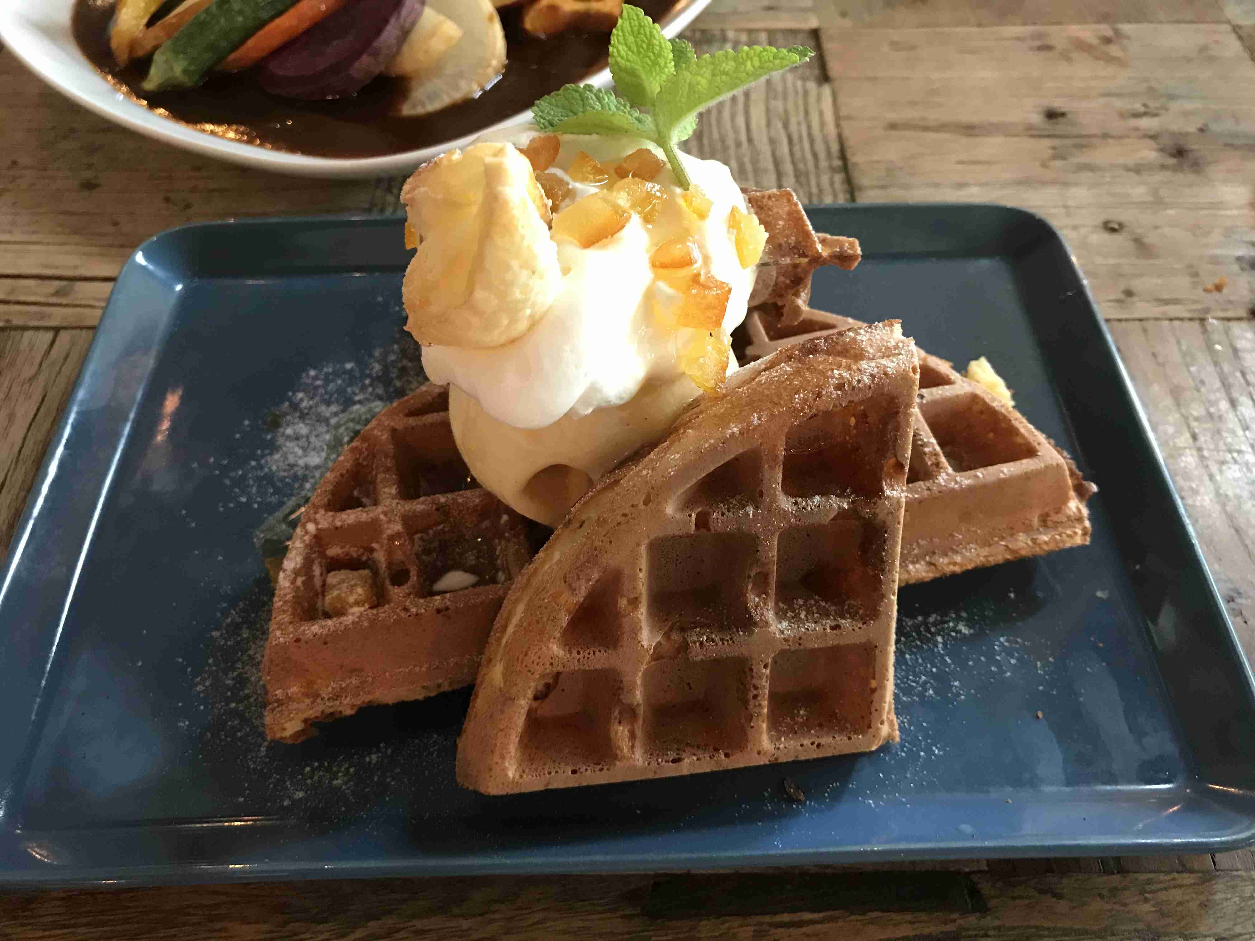 【画像】カフェでの一枚を見せてください☕📷️