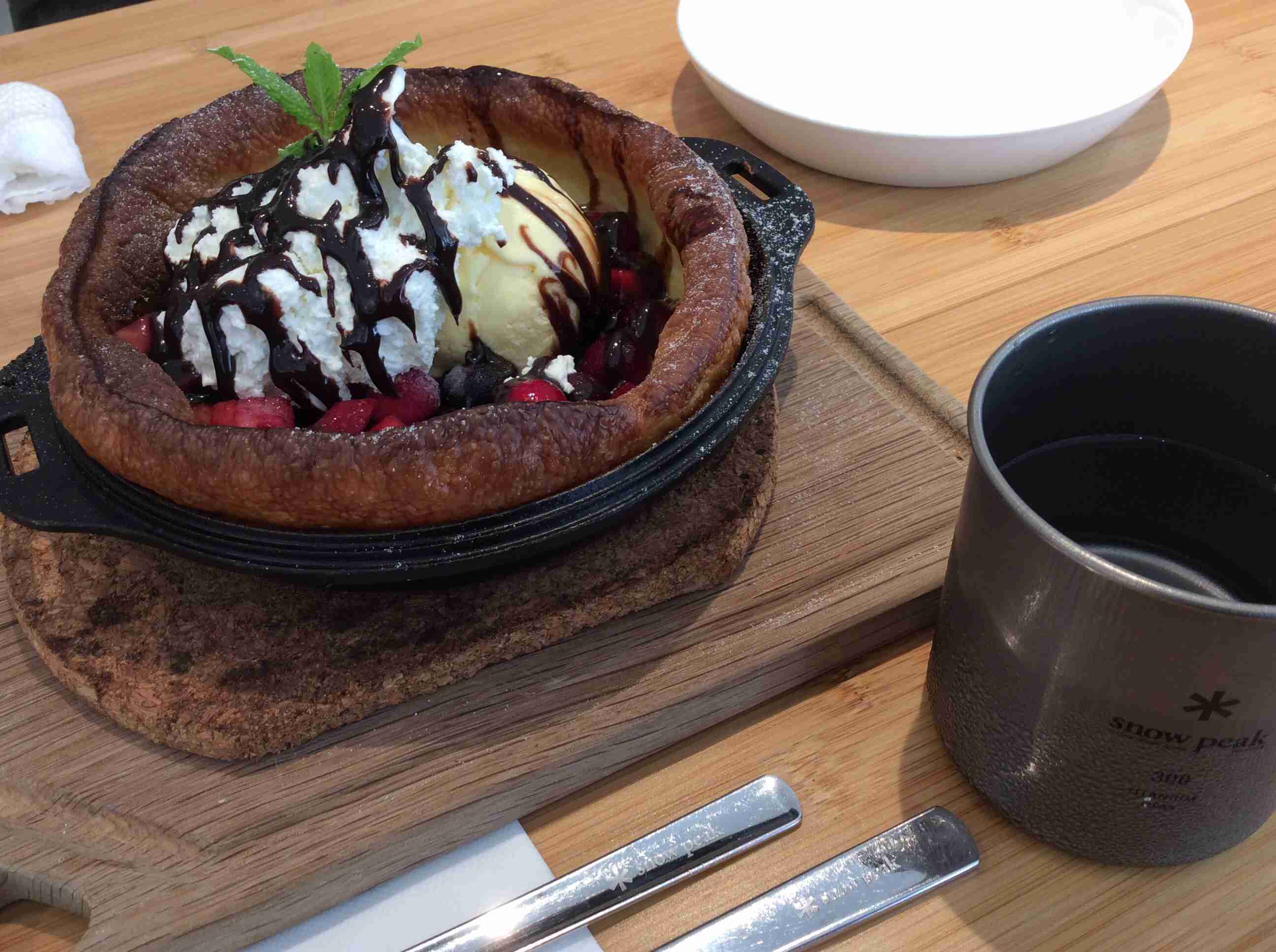 【画像】カフェでの一枚を見せてください☕📷️