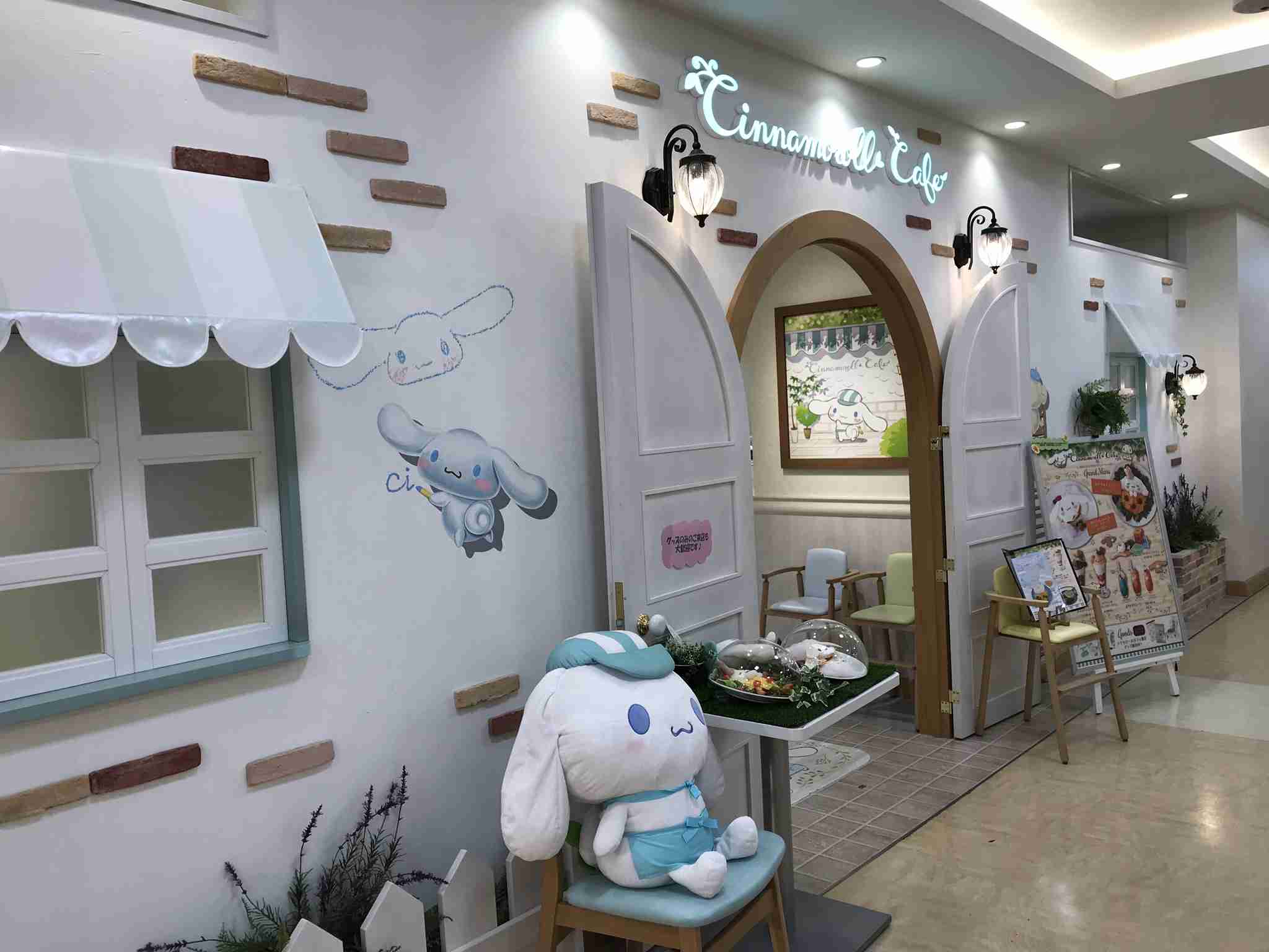 【画像】カフェでの一枚を見せてください☕📷️