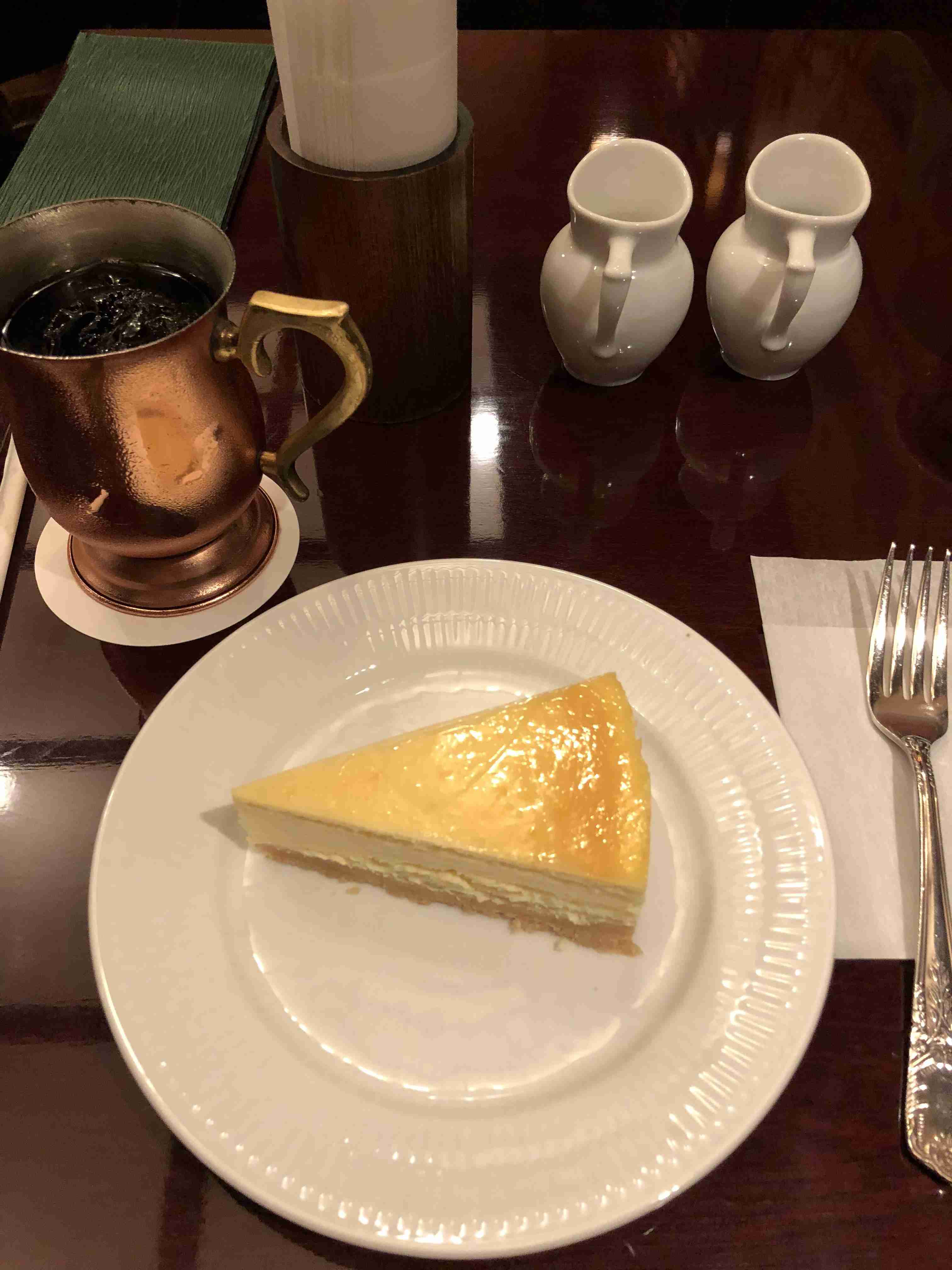 【画像】カフェでの一枚を見せてください☕📷️
