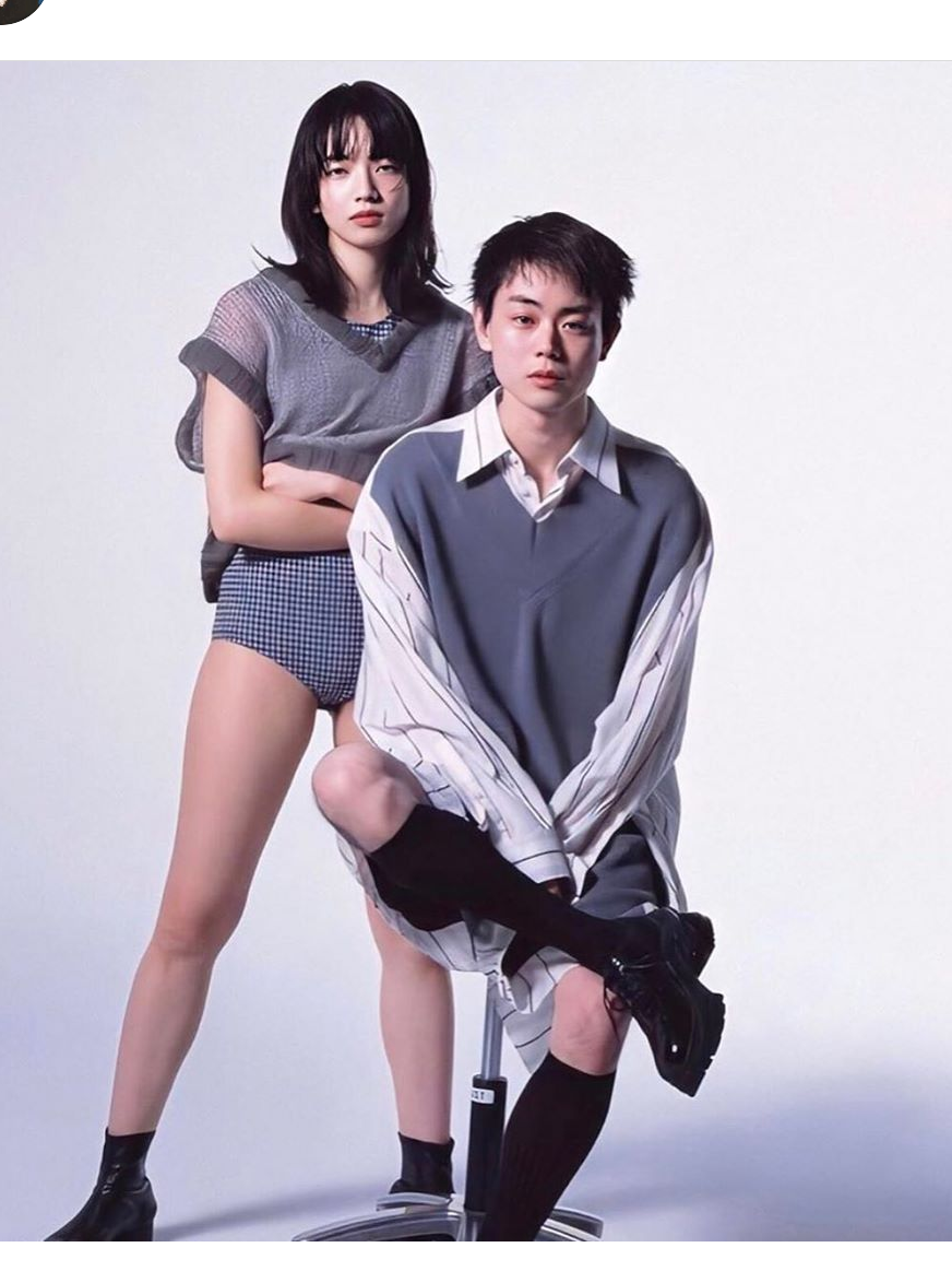 小松菜奈の美脚に歩行者も二度見　カリスマ性は私服姿にも