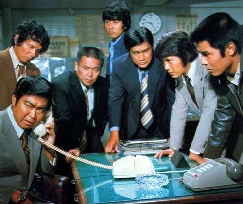 受話器持ってる画像