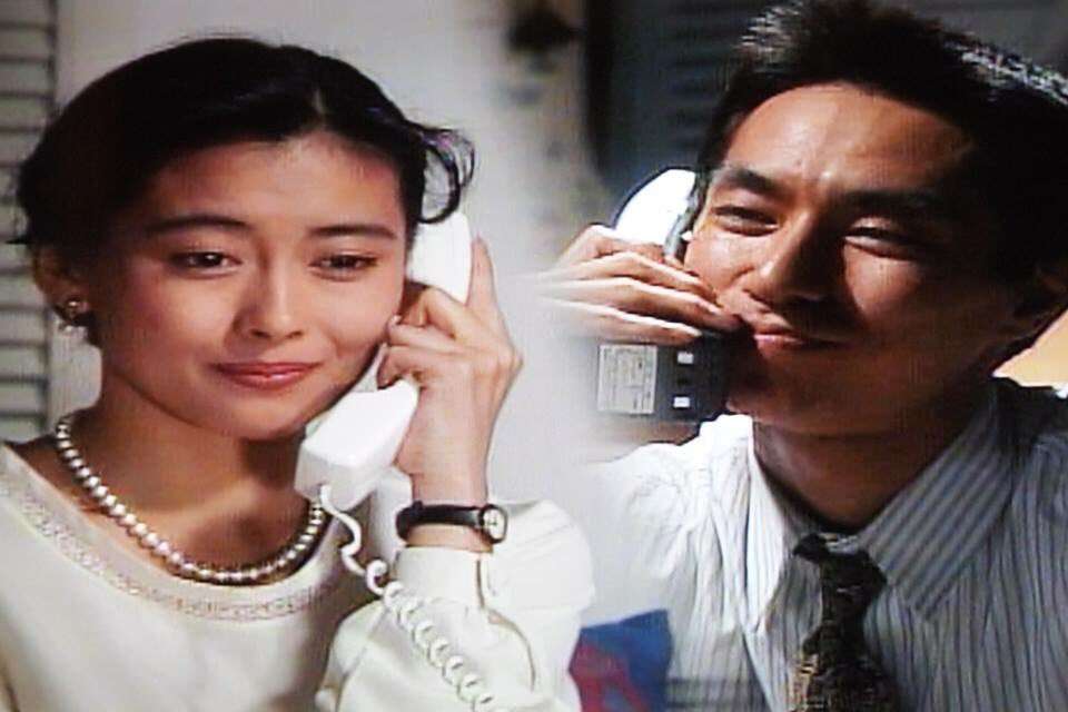 受話器持ってる画像