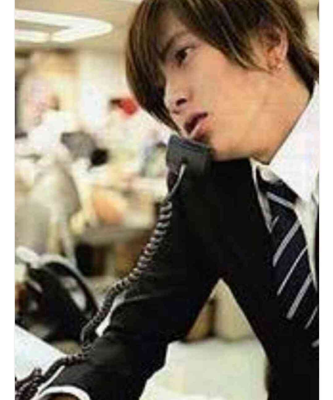 受話器持ってる画像