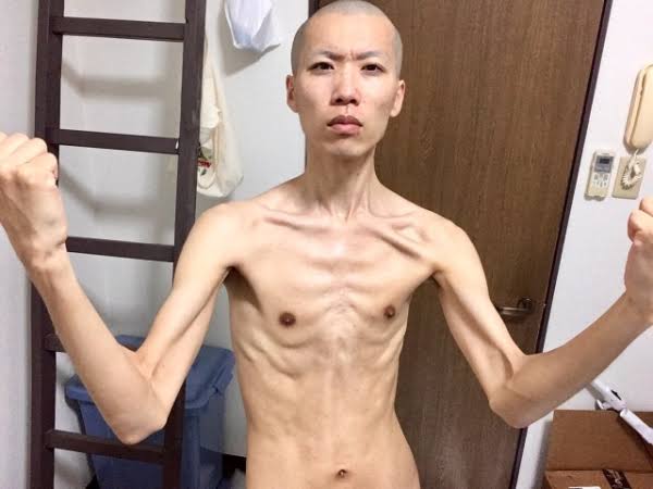 今井絵理子氏の長男、鍛え抜いた肉体美を披露 目標はプロレスラー