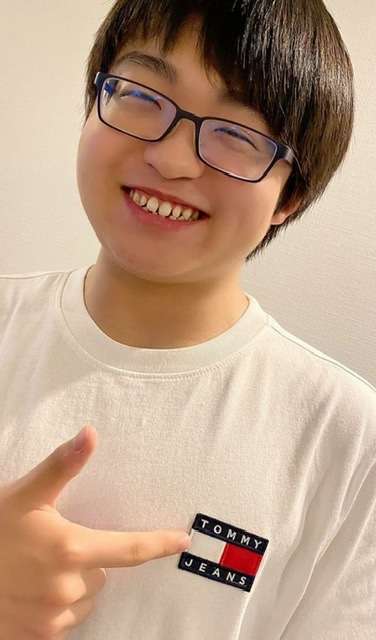 今井絵理子氏の長男、鍛え抜いた肉体美を披露 目標はプロレスラー