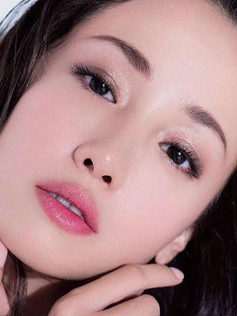 美人・美少女の顔アップ画像が見たい