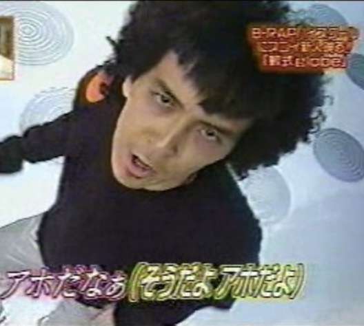 アレク パリに特注のエルメスの金のカップ届き「あまりの美しさにブルブル」