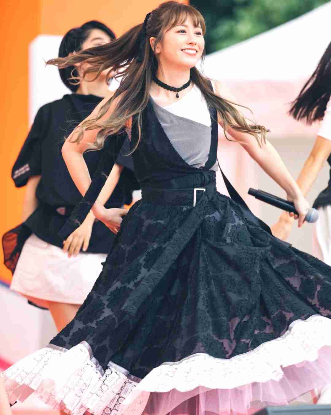 ももクロ×早見あかり9年ぶり共演、「SOPHISTANCE」ビジュアル公開