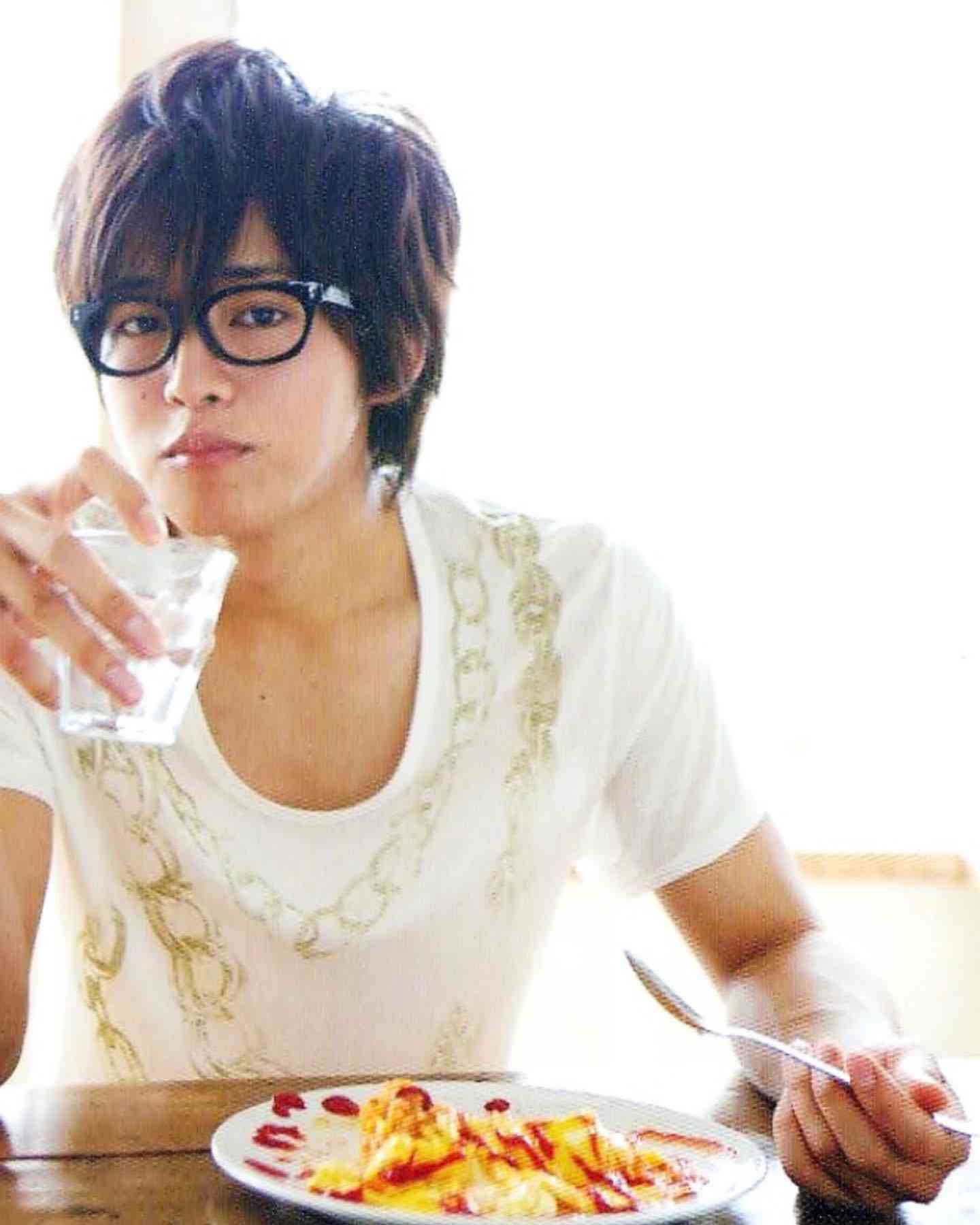 松坂桃李主演『あの頃。』に仲野太賀、ロッチのコカドケンタロウがオタク仲間役で出演！