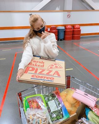 MALIA. “手抜き”ピザ夕食が反響で「頑張り過ぎてるママばかりの印象」