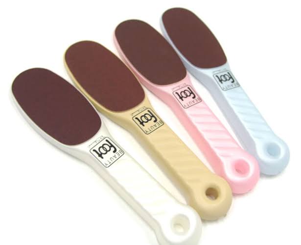 足の裏が汚い