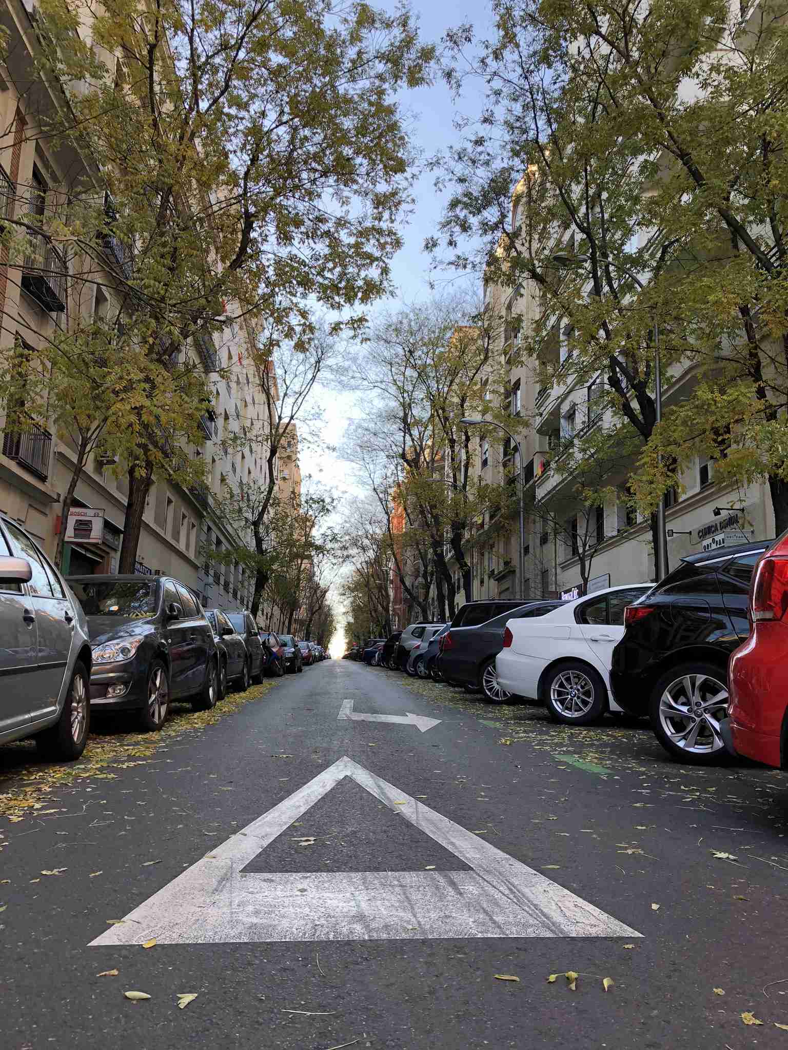 外国の街並みの写真を見て旅行気分を味わうトピ