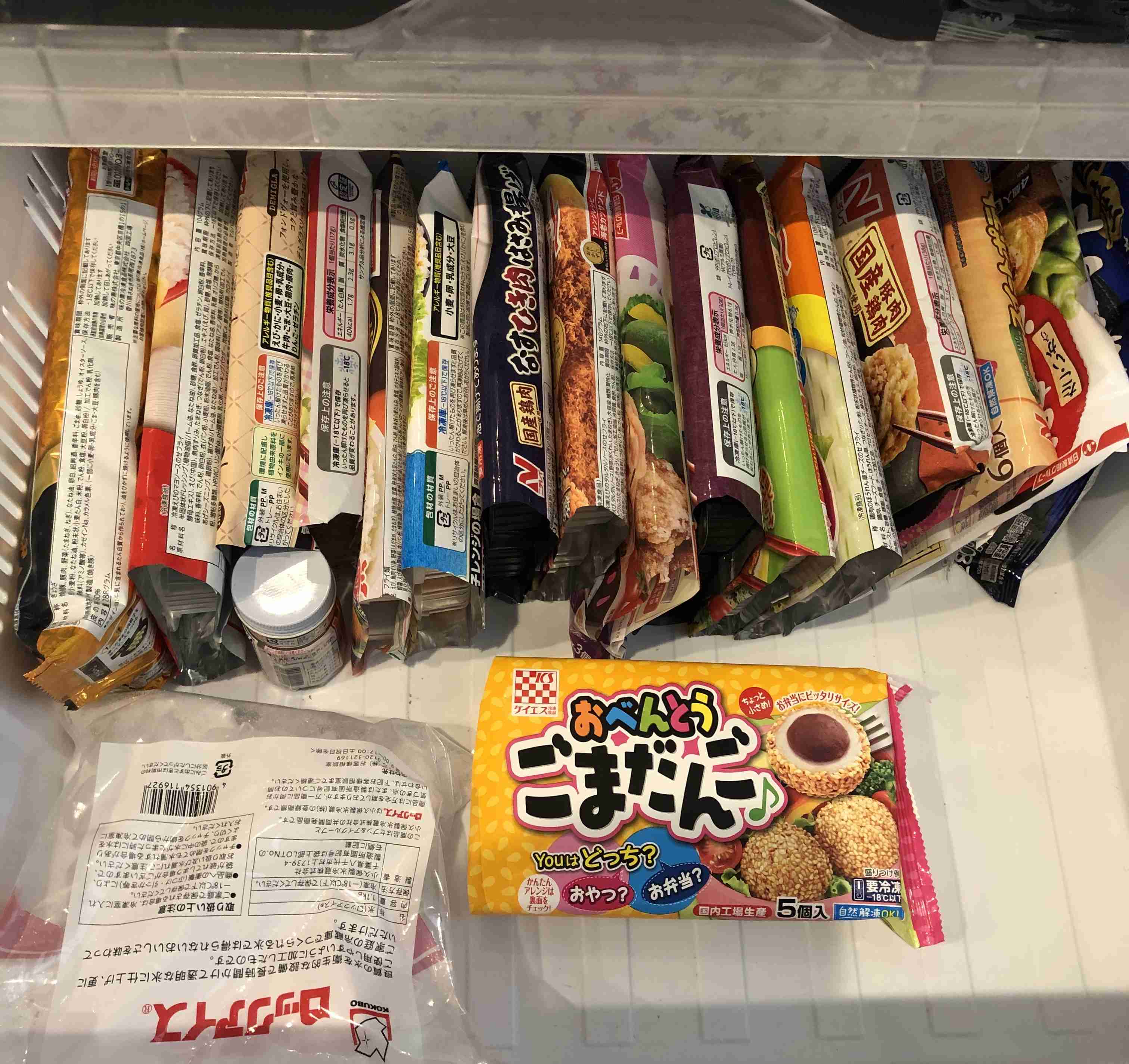 今現在、冷蔵庫冷凍庫に入ってるものの中で好きなものベスト3を発表するトピ