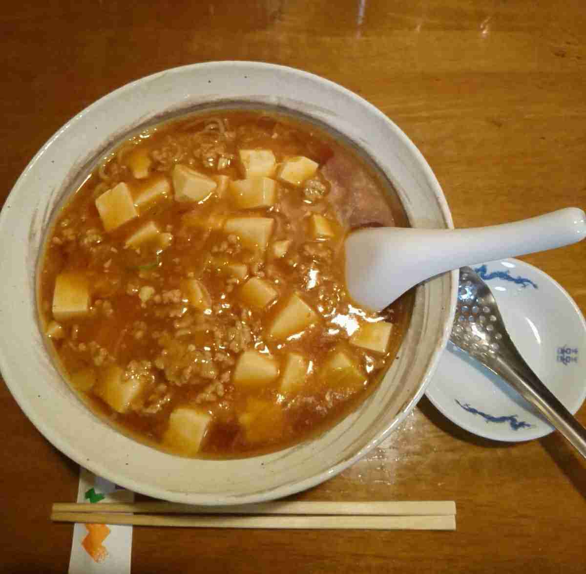 どうして夜中に食べるラーメンは美味しいのでしょうか？