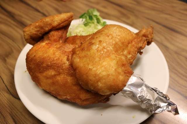 から揚げを最もたくさん食べている県民は? - 1カ月あたりの喫食個数を調査!