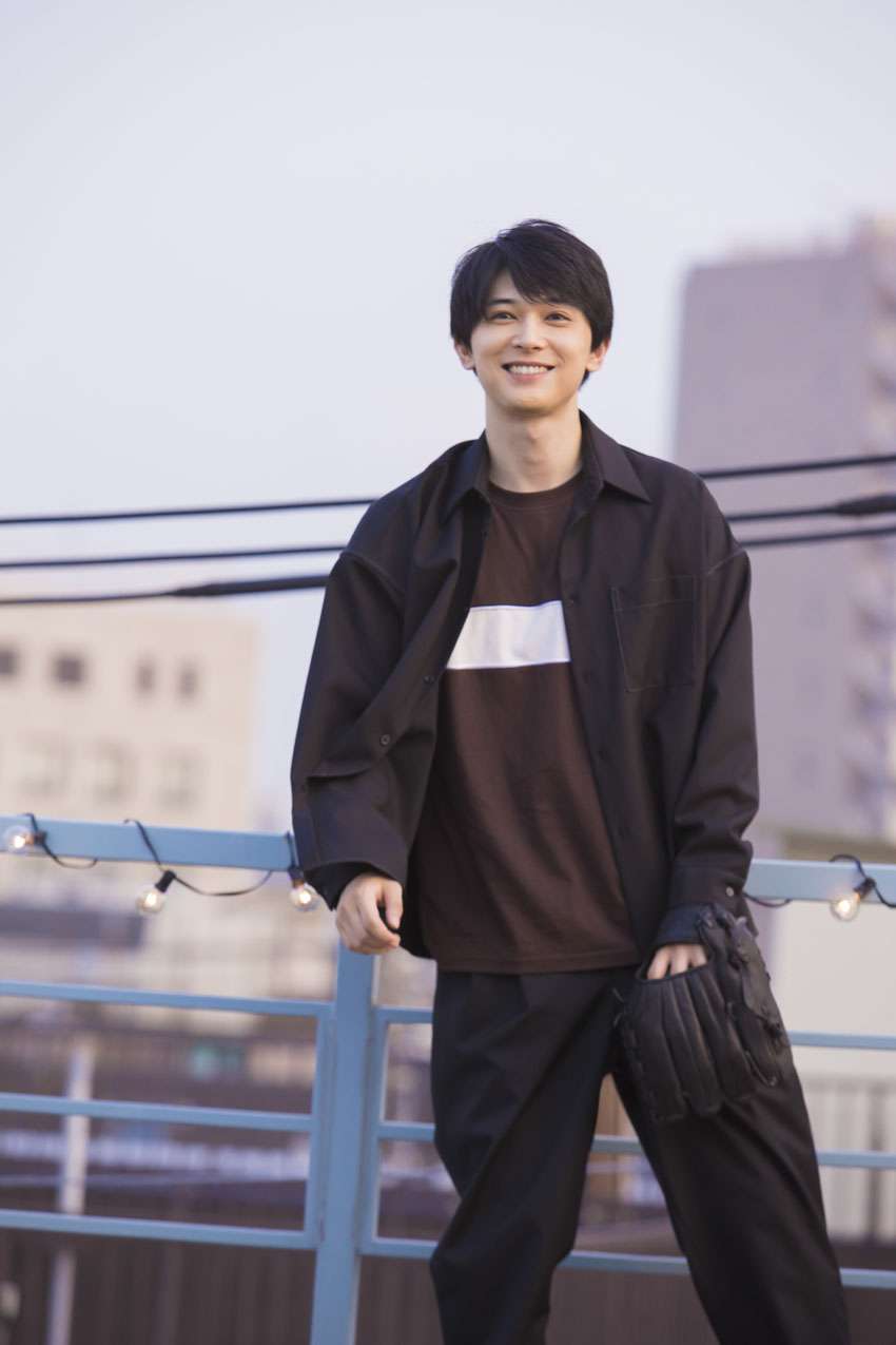 吉沢亮主演、映画『AWAKE』初の予告映像解禁 “最強”の将棋ソフトでライバルと対峙