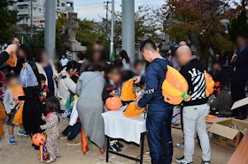 山口組「ハロウィーン」に子どもに菓子配り“禁止”…暴力団排除条例改正案が可決
