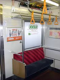 飛行機の座席✈️窓側or通路側？