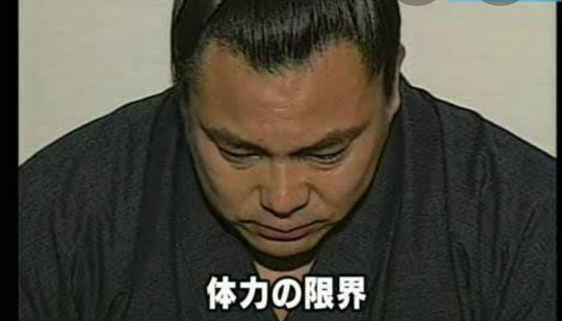 夫が低収入で疲れ果てた人
